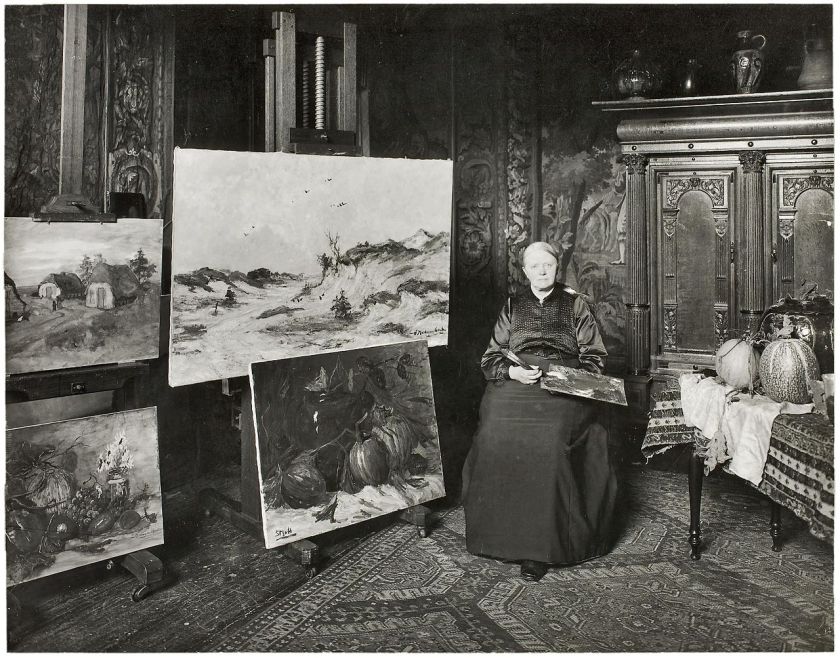 Sientje van Houten-Mesdag in her studio (c.1903)
